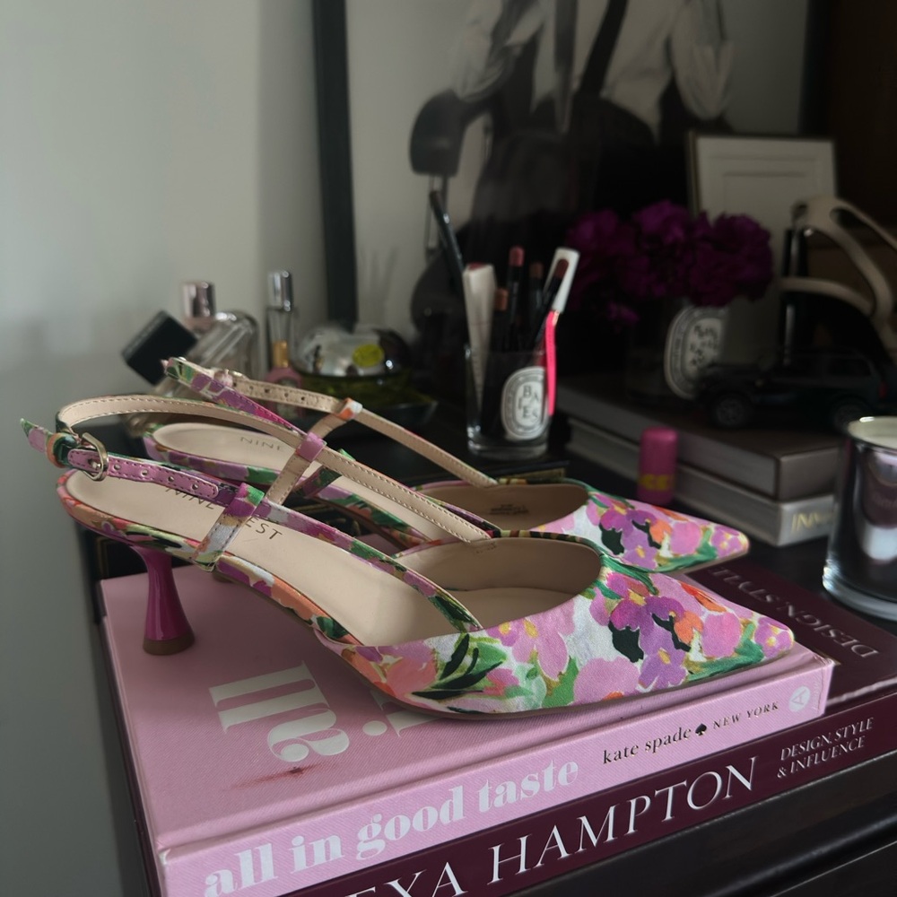 Floral Pointed Toe Kitten Heels